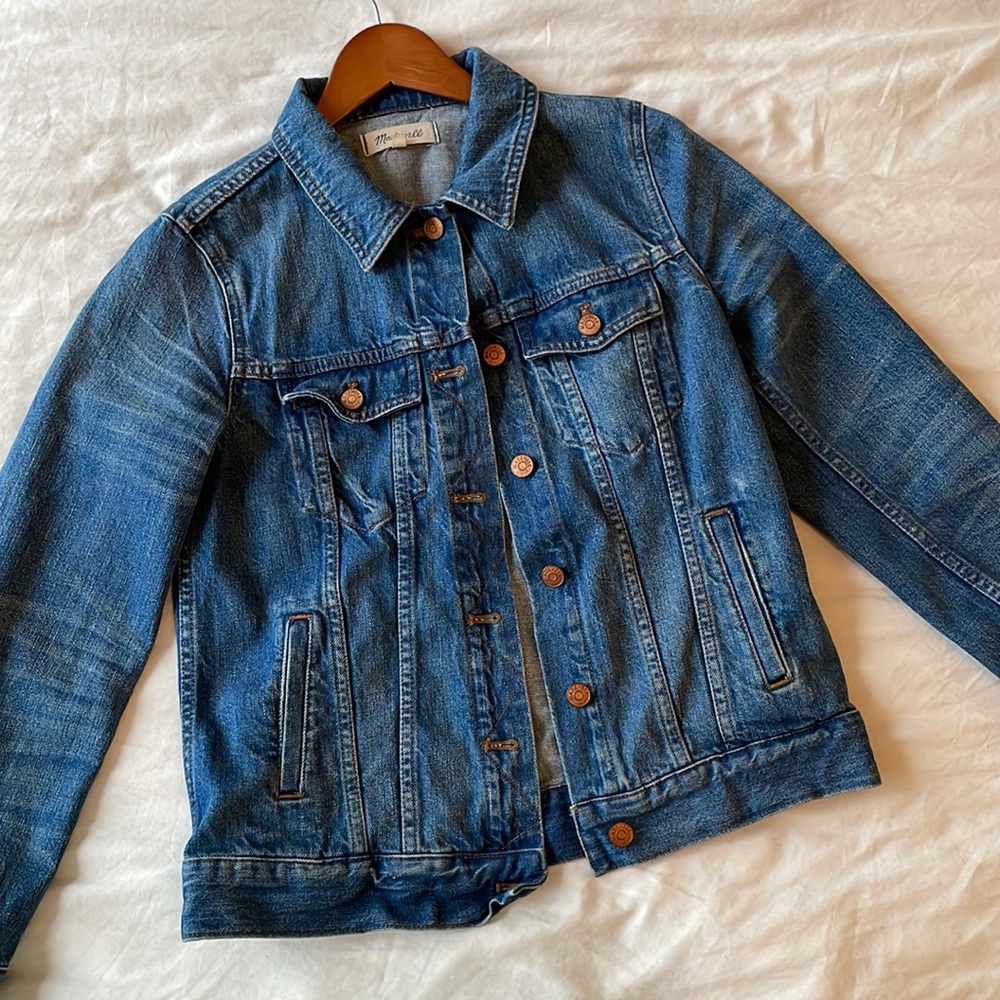 Madewell - The Jean Jacket size M